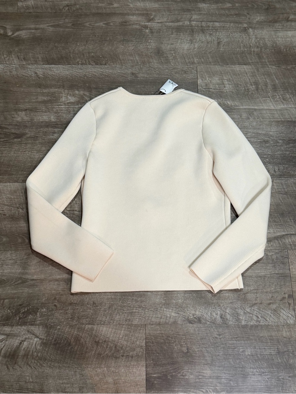 NWT. Zara Ivory Viscose Blend Tailored Knit Cardigan/Blazer. Size L - Picture 5 of 7